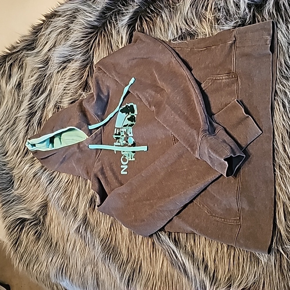 Northface hoodie, size med